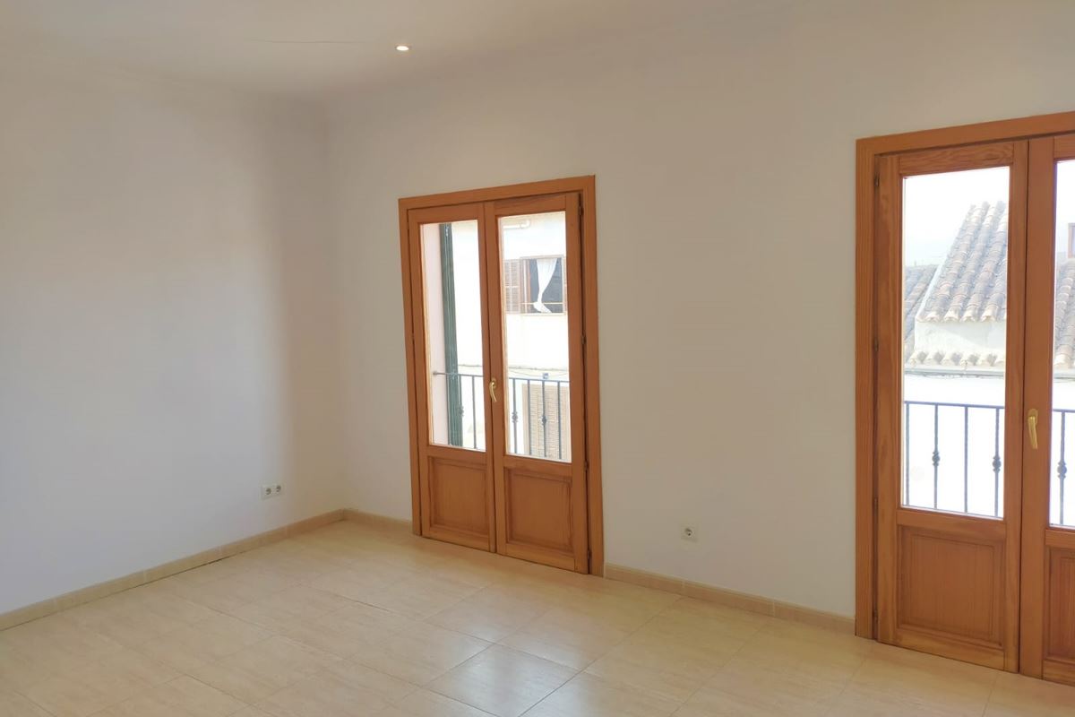 Nice apartment in Santa Maria del Cami